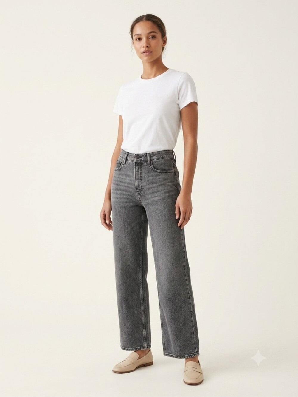 High-Rise Wide Leg Jeans in Washed Gray - Picture 10 of 10